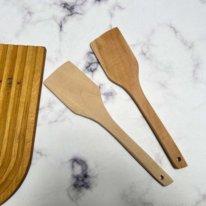 کفگیر ساده چوبی